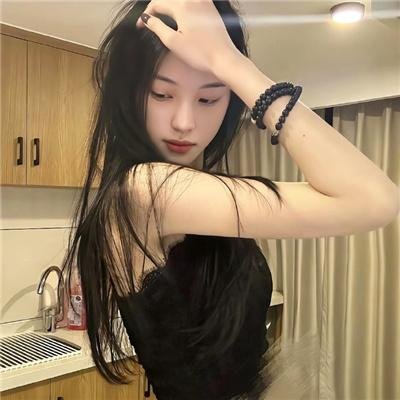 黄阿丽:小眼镜蛇